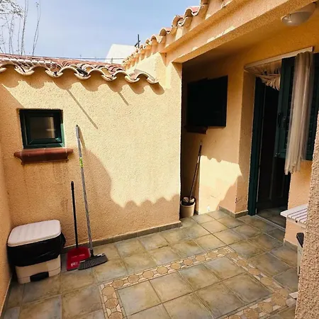 Acogedora Playa Apartmán *